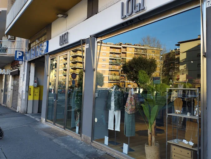 Store LOGI in Via Tuscolana 739 c/d, 00174 Roma RM