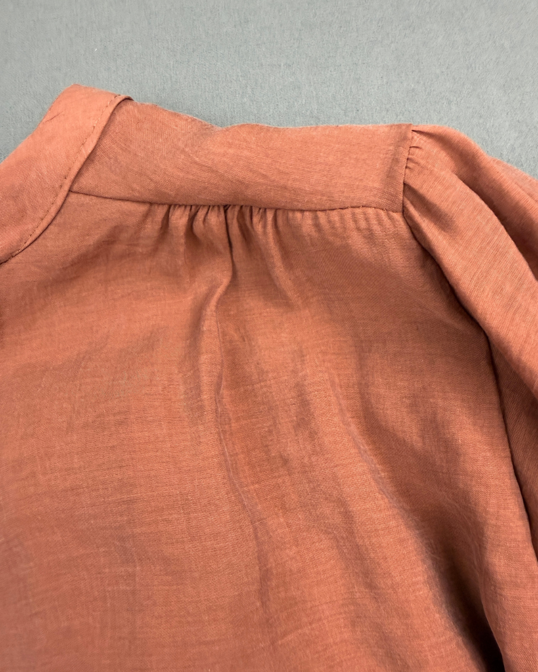 CAMICIA GURU ARRICCIATURE