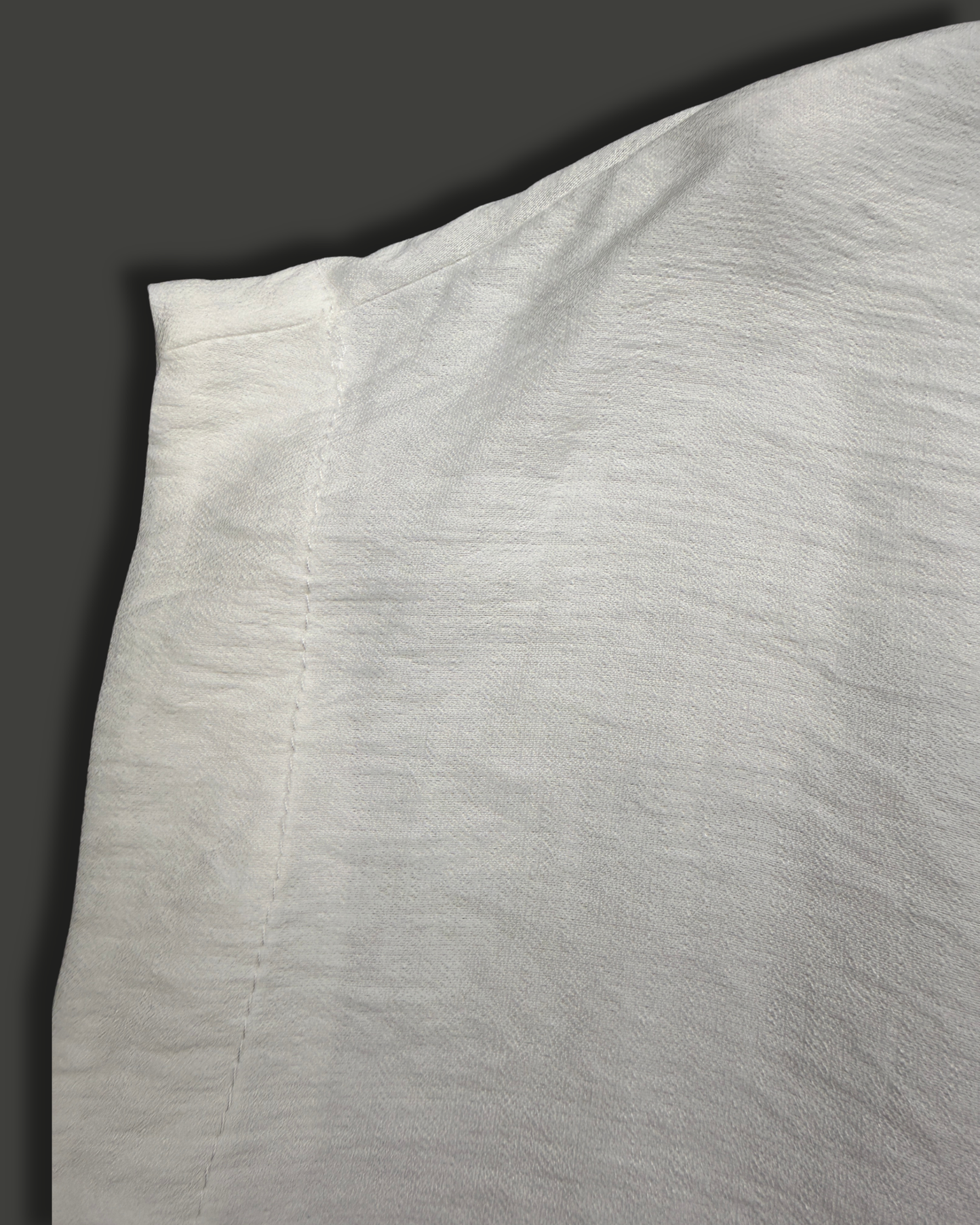 MAGLIA GURU SCOLLO A V M. CALATA