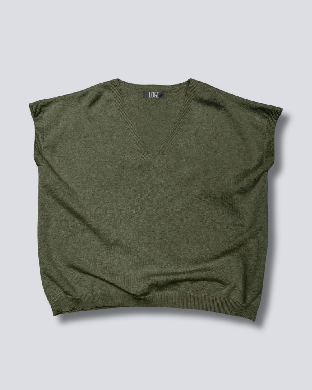MAGLIA SMANICATA SCOLLO A V