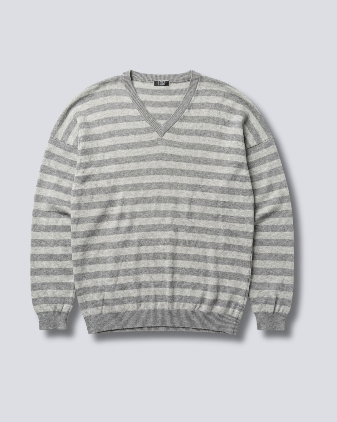 MAGLIA OVER SCOLLO A V A RIGHE