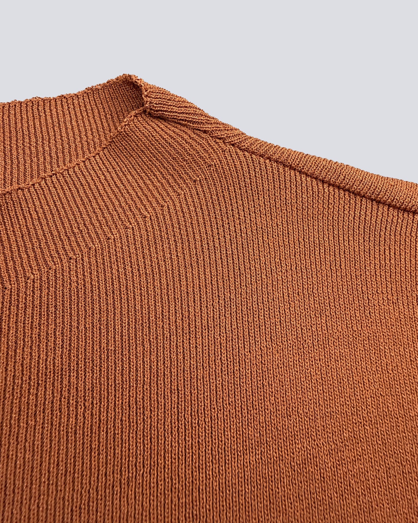 MAGLIA IN FILO SPALLA LARGA