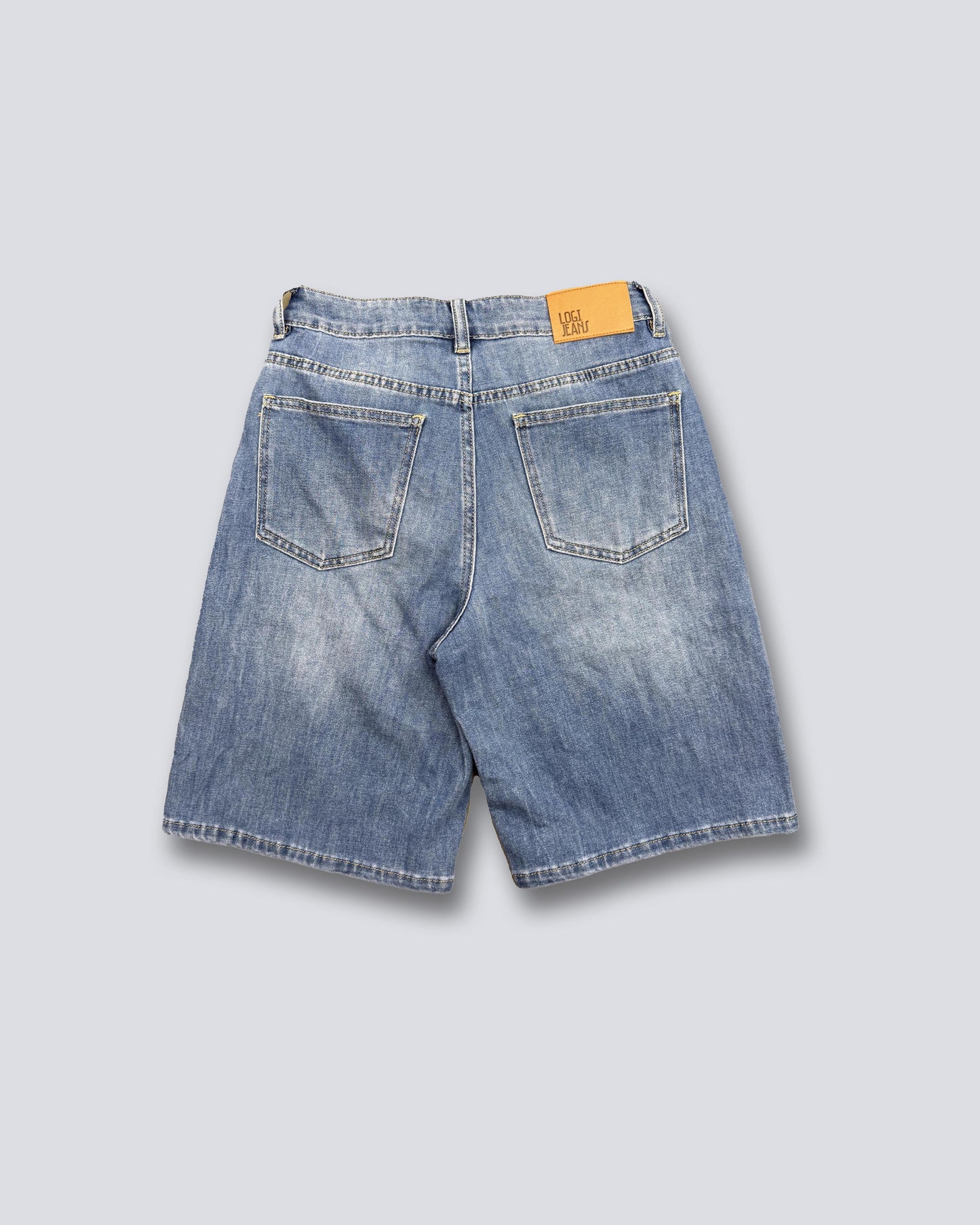 BERMUDA IN JEANS
